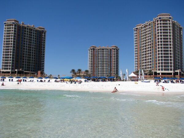 The Ultimate Guide to Pensacola Beach: What Should Tourists Do when They Visit