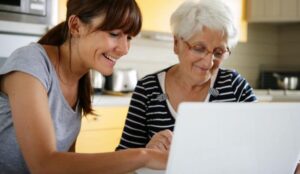 Finding Affordable Internet for Seniors on Low and Fixed Incomes