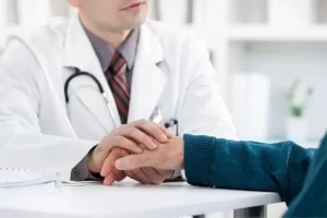 benefits of dating physicians